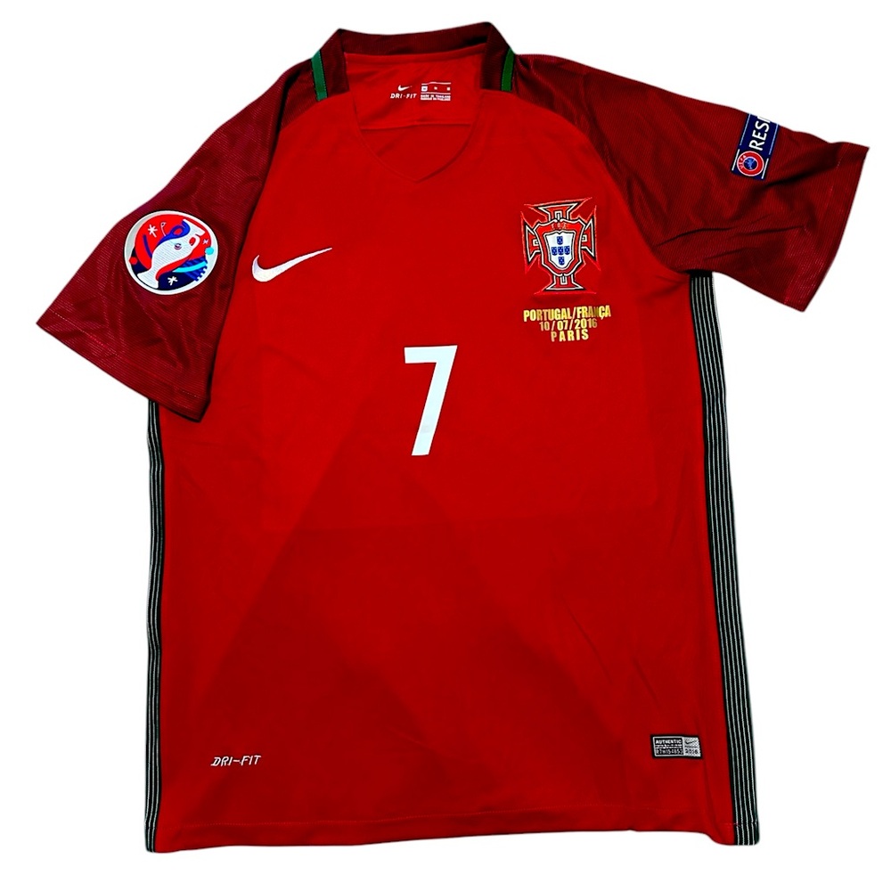 2016 euros Portugal final kit. Cristiano Ronaldo CR7 soccer football jersey. NWT